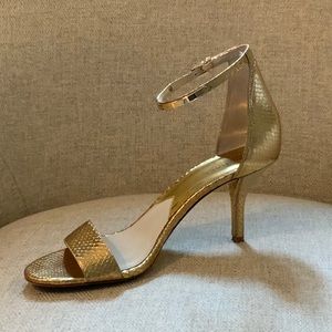 MICHAEL Michael Kors “Kristen Mid” Pump